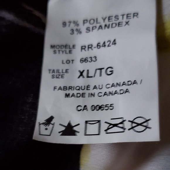 Gorgeous sleeveless blouse - Picture 7 of 7